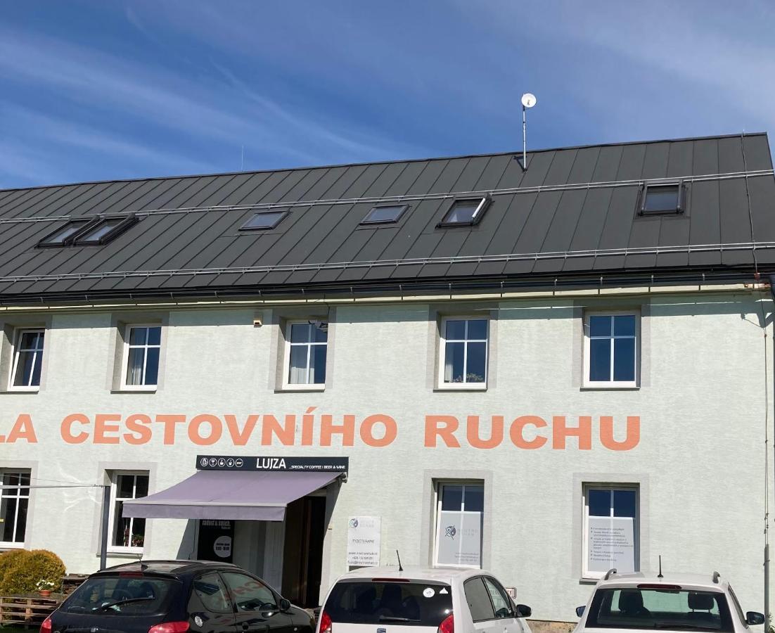 Apartmany Pod Radhostem Rožnov pod Radhoštěm Екстериор снимка